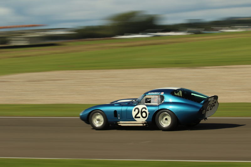 Illustration for article titled The Vintage Racing At The Goodwood Revival Is Simply The Best